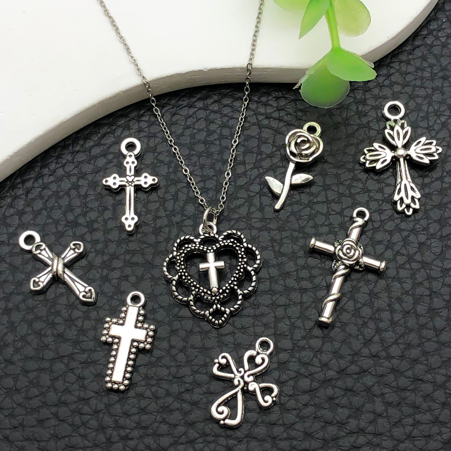 52pcs Assorted Cross Pendants  - Ethnic Fashion Jewellery recensie en prijs