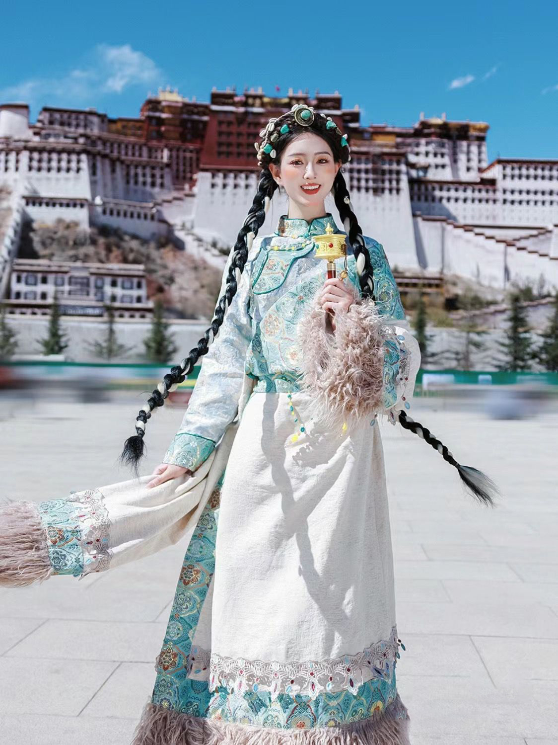 Blue Tibetan Ethnic Noblewoman - Ethnic Clothing & Online Fashion Store Khaadi Pk recensie en prijs