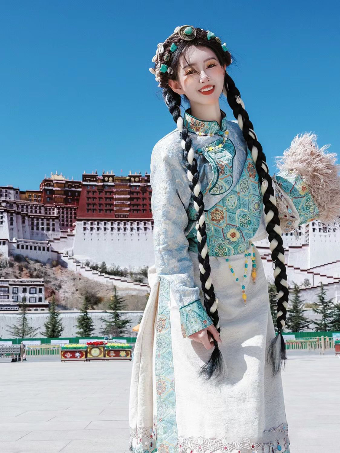 Blue Tibetan Ethnic Noblewoman - Ethnic Clothing & Online Fashion Store Khaadi Pk recensie en prijs