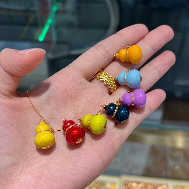 LABB Real 18K gold gourd penda - Ethnic Fashion Boutique recensie en prijs