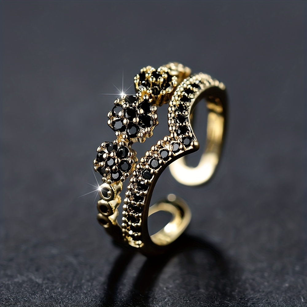 Luxury blue royal style ring,  - Ethnic Wear Fashion Designer recensie en prijs